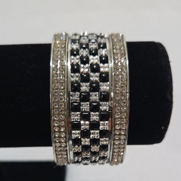 Jewelry - Black and Silver Hinged Bangle Bracelet